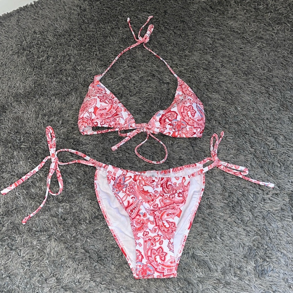NWT 2 piece bikini